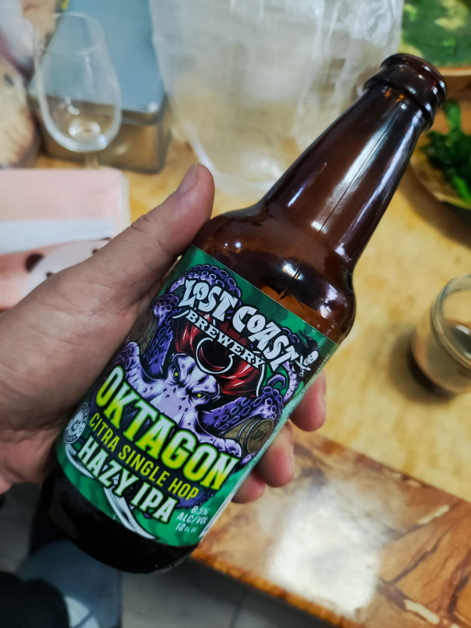 Lost Coast Oktagon Hazy IPA 20230129 181019